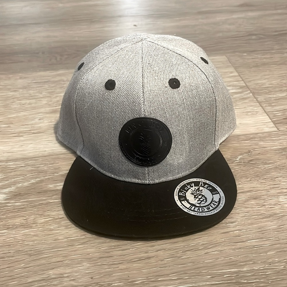 NWOT BinkyBro Snapback Infant Hat